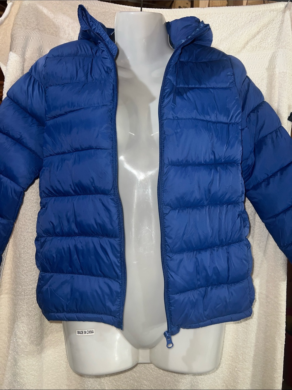 CECORC LIGHTWEIGHT-PACKABLE PUFFER JACKET WITH HOOD
